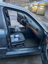 BMW 740i A - - BMW 740 aus 1998: 740i