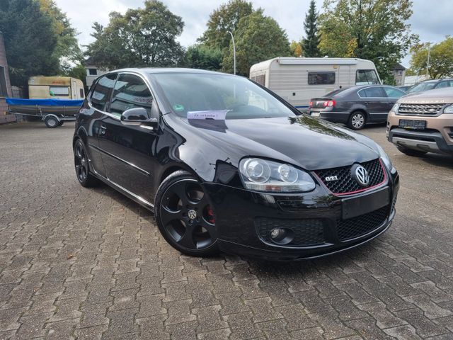 Volkswagen Golf 2.0 T-FSI GTI Edition 30 