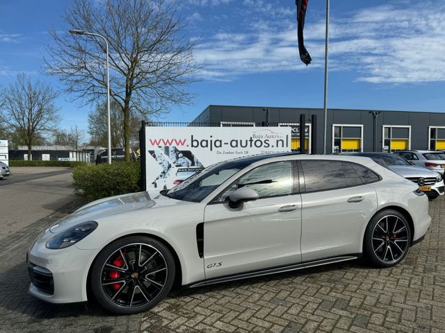 Porsche Panamera Sport Turismo 4.0 GTS 338KW