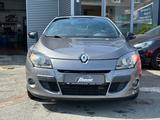 Renault Megane III Coupe/Cabrio Luxe*LEDER*SHZ*NAVI* - Renault Megane mit Benzin-Antrieb: Cabrio