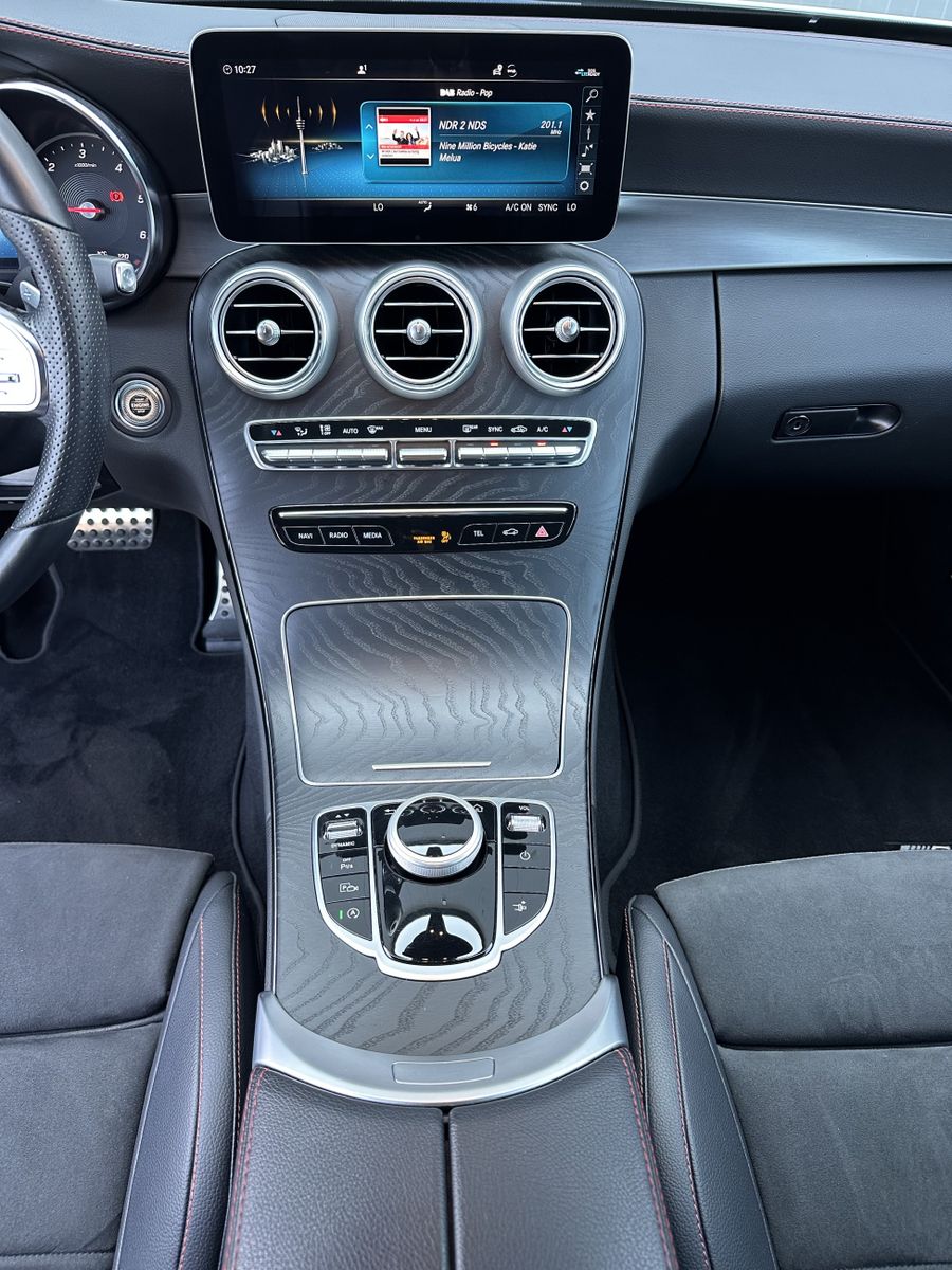Fahrzeugabbildung Mercedes-Benz C 220d Coupé AMG-Line Plus NAV+LED+KAM+AHK+19ZO