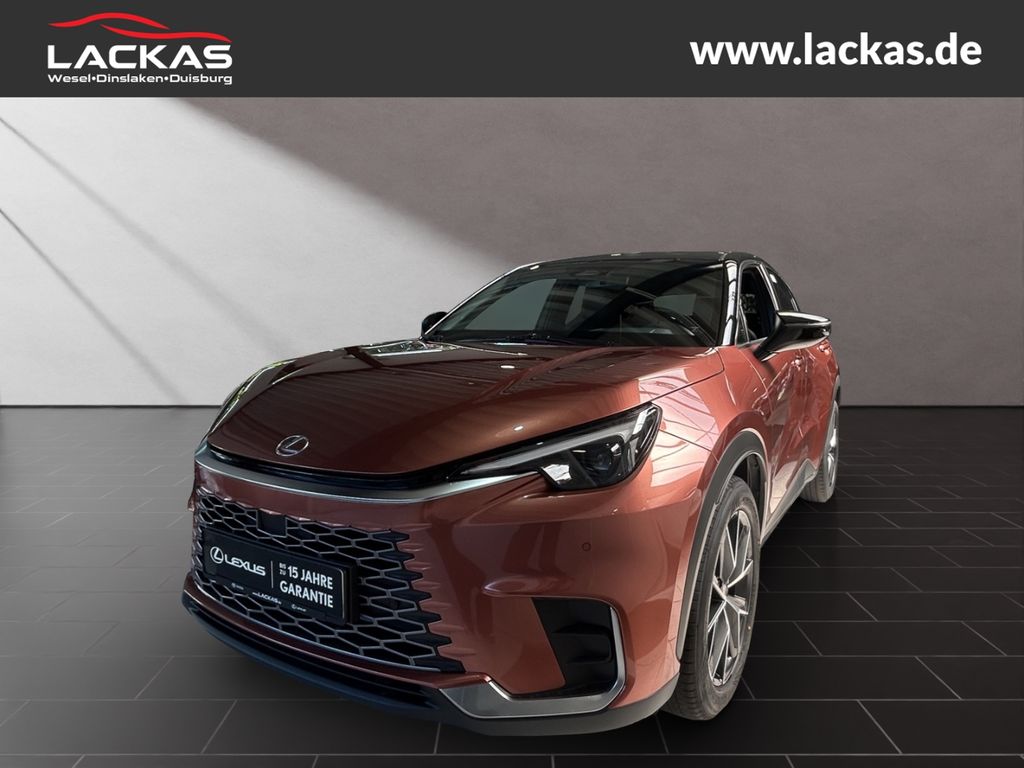 Lexus LBX