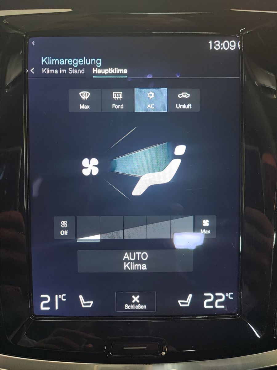 Fahrzeugabbildung Volvo V60 d B4 R Design ACC/KAM/LED/NAVI/SHZ/EL.SI+MEM