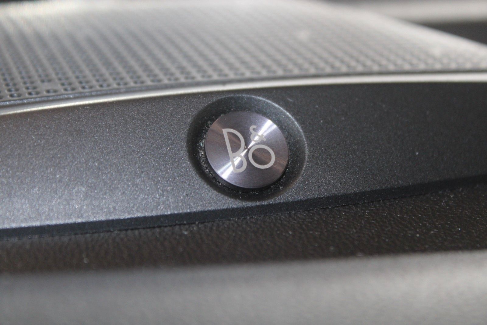 Fahrzeugabbildung Ford Fiesta ACTIVE PLUS 5T NAVI PANO B&O ACC WinterP