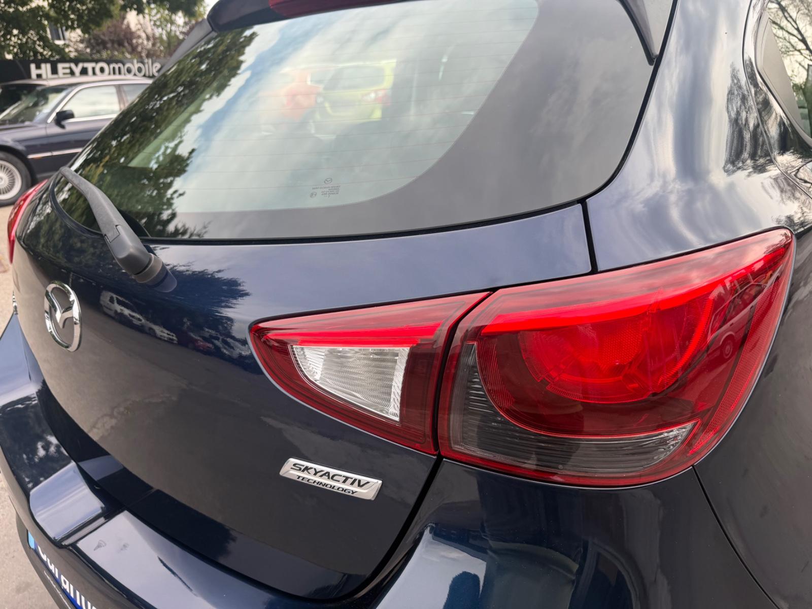 Mazda 2 Lim. Center-Line 1,5 SkyActive / Klima,Shz,Pdc