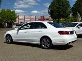Mercedes-Benz E 200 BlueTEC Avantgarde AHK+ILS+ACC+Navi+360°  - Mercedes-Benz E 200 mit Diesel-Antrieb: Limousine