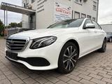 Mercedes-Benz E 300 *1-Hand*Panorama*ACC*Head-Up*LED*Top* - Hybrid (Diesel/Elektro): Panorama-Dach, Limousine