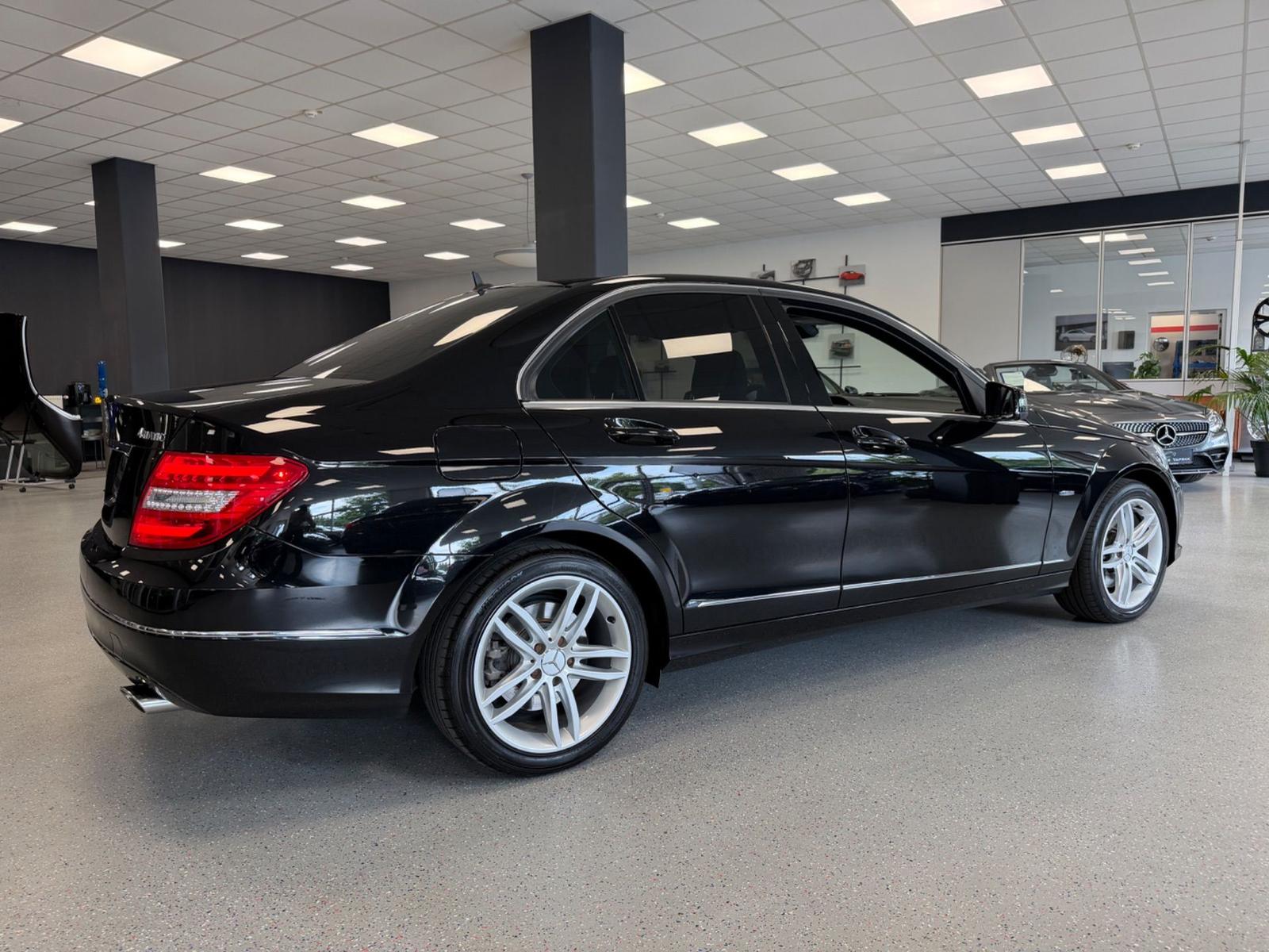 Mercedes-Benz C 350 CGI 4MATIC Avantgarde|Navi|Spurh|HK|Garan.