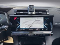 Fahrzeugabbildung DS Automobiles DS 7 Crossback E-Tense 300 4x4 Grand Chic