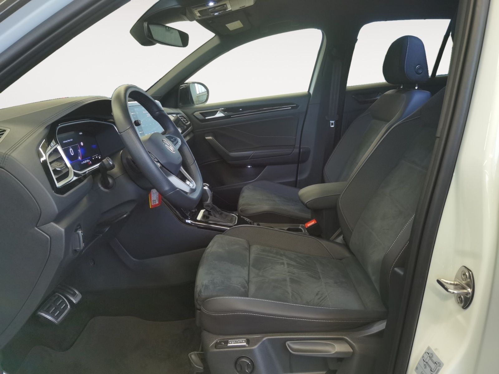 Volkswagen T-Roc - Bild 10