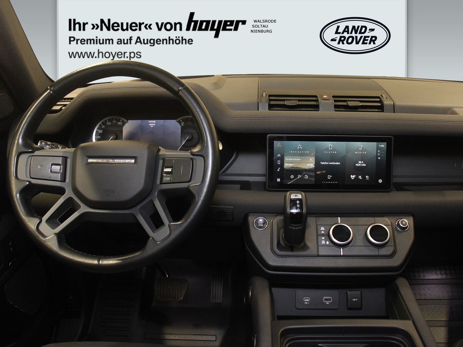Land Rover Defender 110 D300 X-Dynamic SE AHK HUD Black Pac foto 5