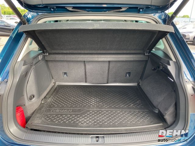 Volkswagen Tiguan eHybrid PHEV Elegance Matrix Pano Massage