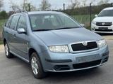 Skoda Fabia 1.4 Combi Extra 75PS Automatik Klima TÜV - Skoda Fabia aus 2004: Kombi