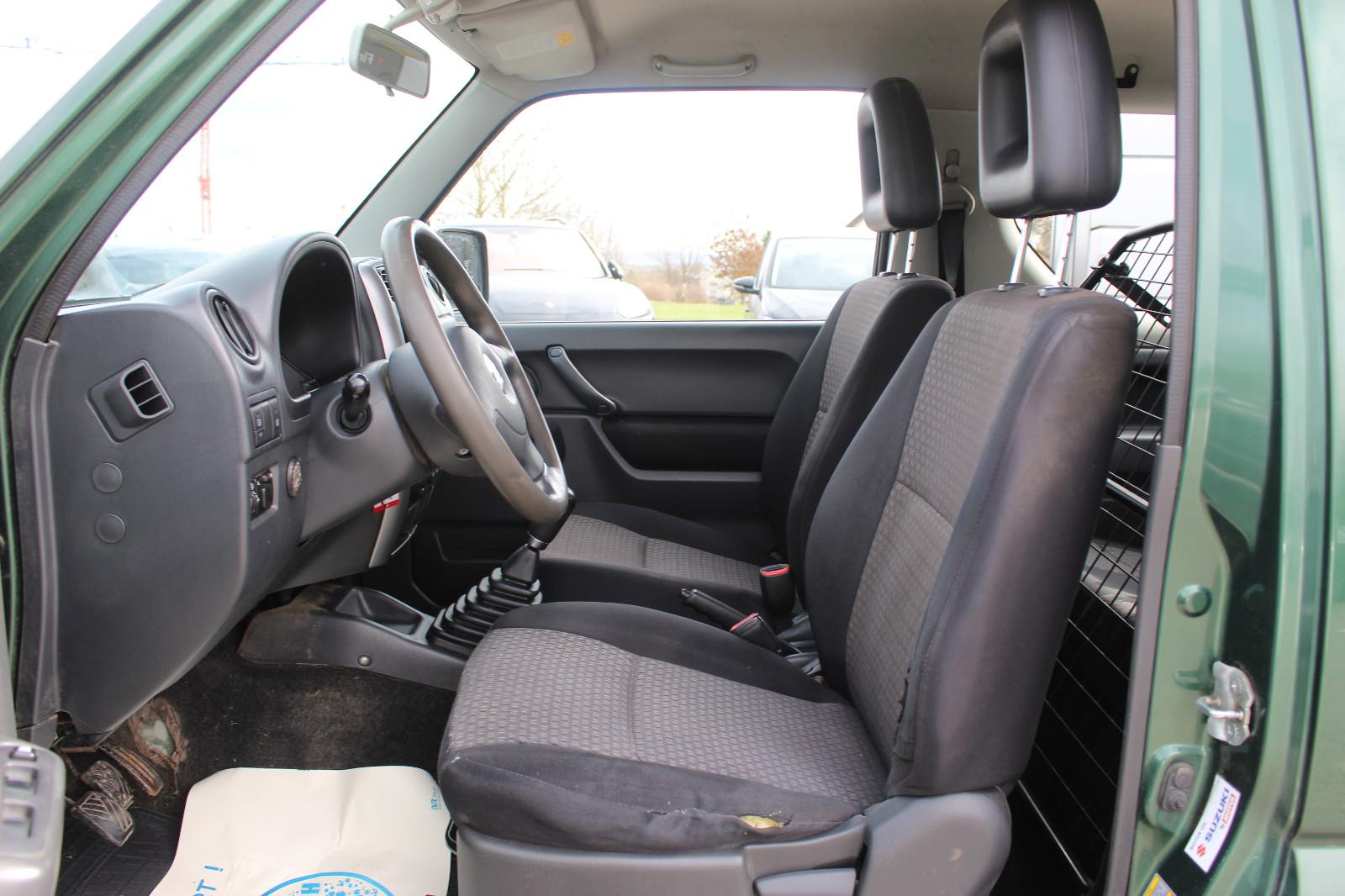 SUZUKI JIMNY - RANGER - 86 CV - PREMIERE MAIN- ATTELAGE