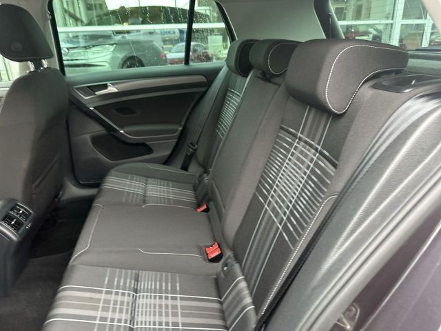 Golf VII 1.2 TSI Lounge XENON 17"ALU PDC GRA