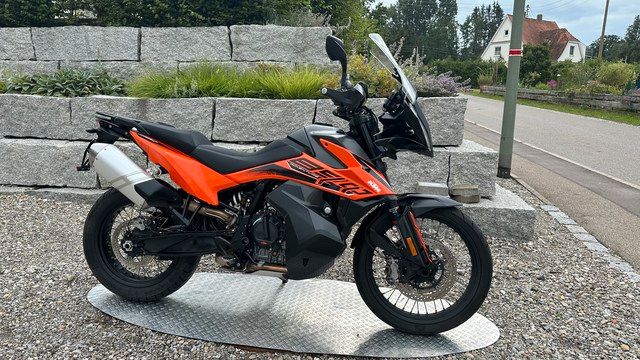 KTM 890 ADVENTURE L ABS + Zubehör! 1. Hand!