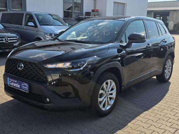Toyota Corolla Cross - 3