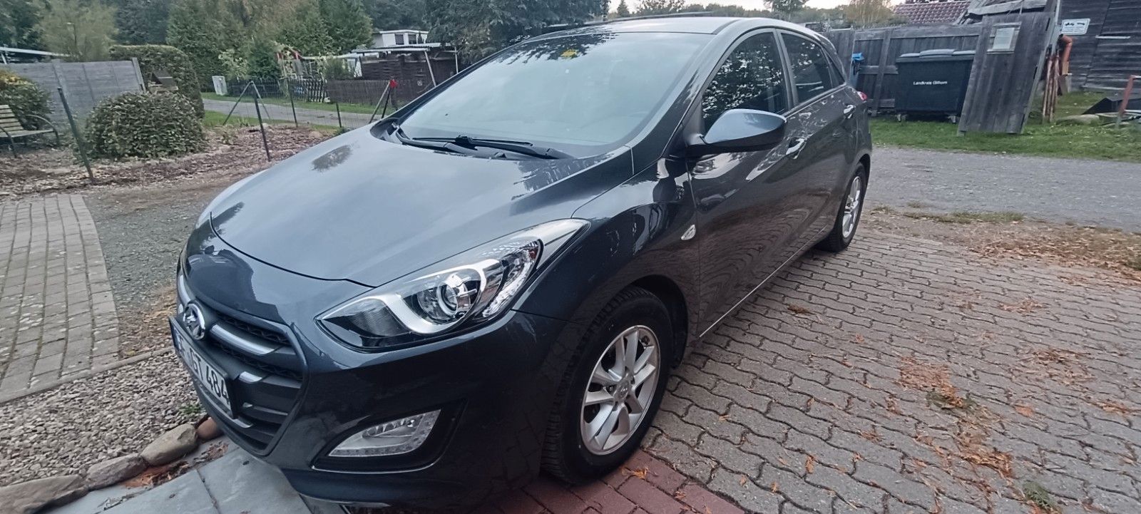 HYUNDAI i30