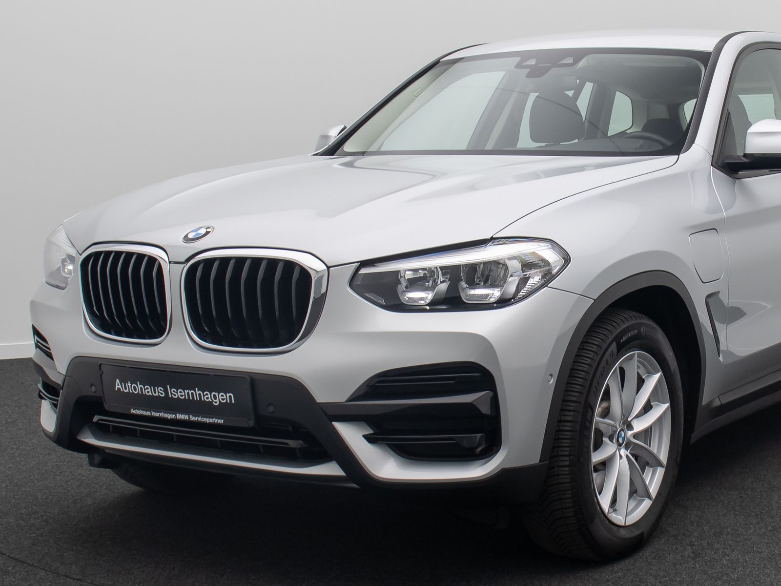 Fahrzeugabbildung BMW X3 xD30e Kamera DAB DriveAs Cockpit+ Geschwindig