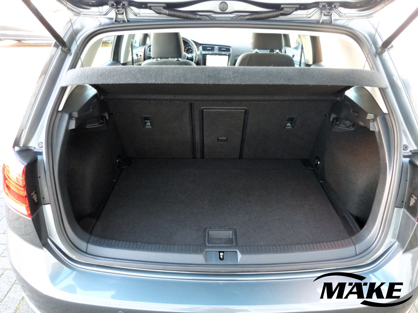 e-Golf Navigation, LED, CCS-Ladedose, SHZ, PDC+,