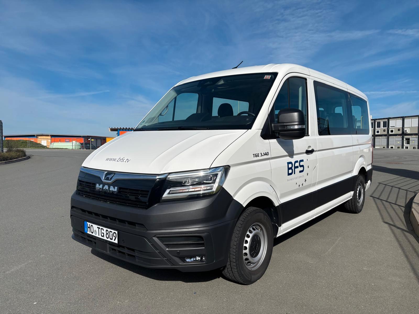 MAN TGE 3.140 4x2  9-Sitzer Leder Automatik