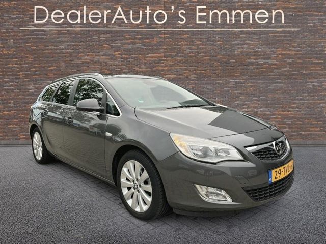 Opel Astra Sports Tourer 1.4 Turbo Cosmo