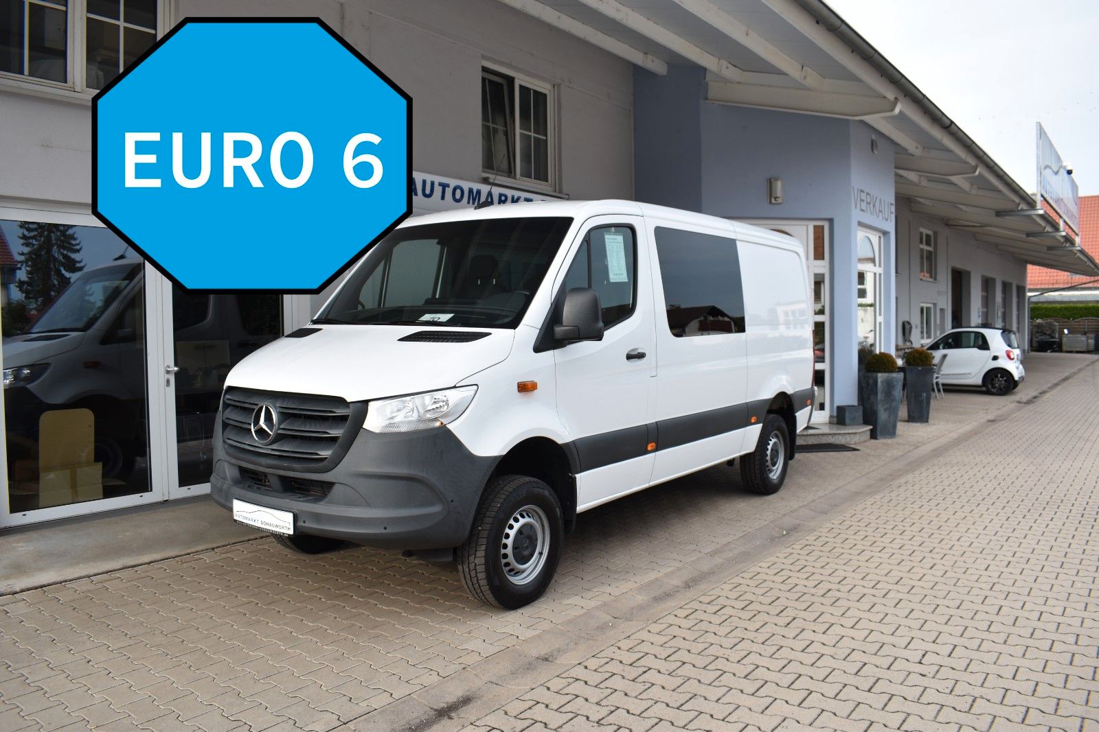 Mercedes-Benz Sprinter 316 CDI 4x4 Mixto 7 G-Tronic 4 Sitzer imagem 2