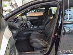 Fahrzeugabbildung Peugeot 5008 GT BlueHDI 130 EAT8 Panoramadach, 7-Sitzer