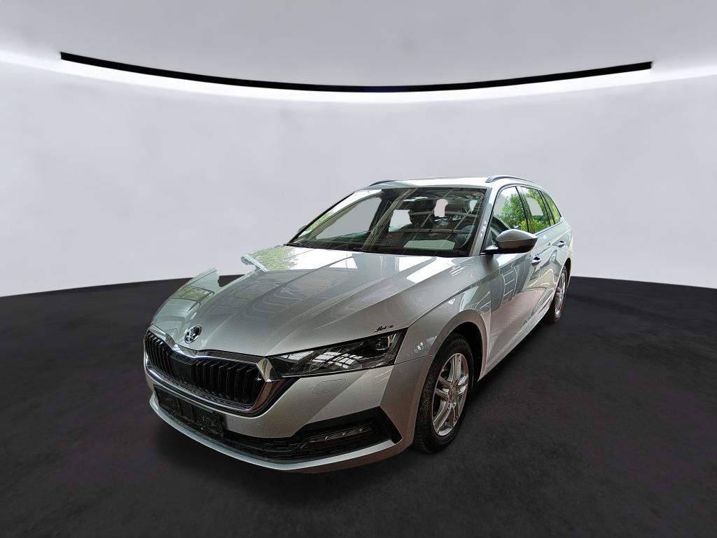 Skoda Octavia 2023 г. Серебристый, пробег 52970 км