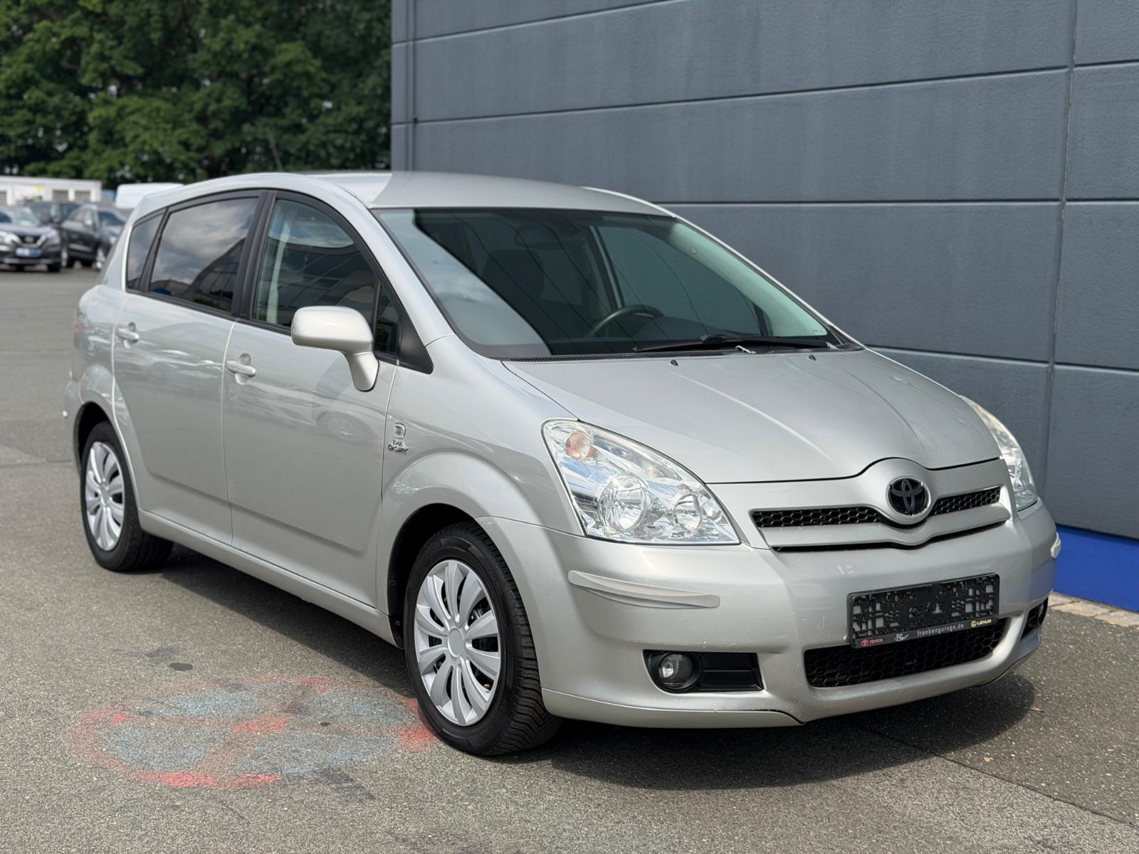 Toyota Corolla Verso 2.2 D-CAT Sol  7 Sitzer