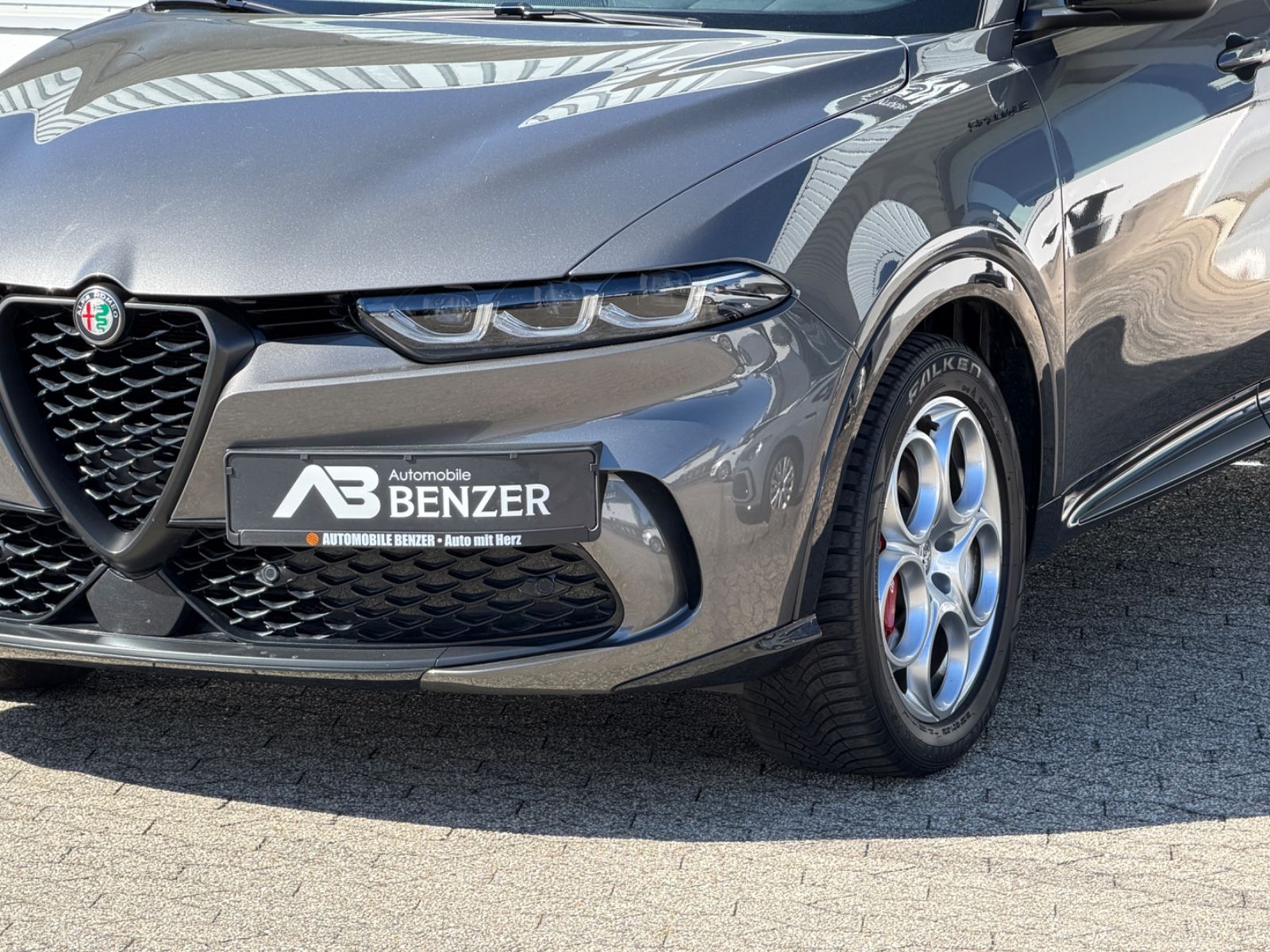 Fahrzeugabbildung Alfa Romeo Tonale Edizione Speciale/DNA/ACC/APPLE-CAR