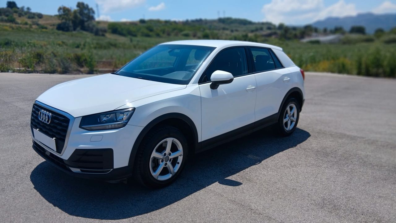AUDI Audi Q2 1.6 TDI Sport