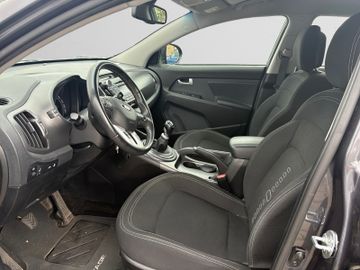 KIA Sportage - 9