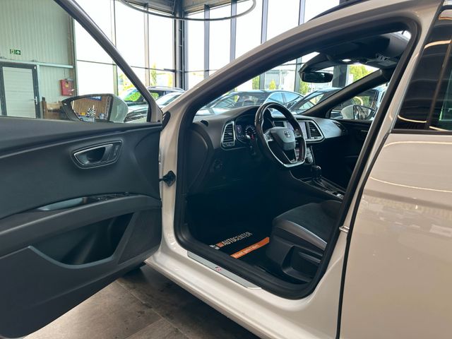 MYAUTOCENTER – Gebraucht- und Jahreswagen mit Werkstattservice in Pfaffenhofen Seat Leon *KEYLES*PANO*ACC*LED*PDCCAM*FR*ALCANTARA*