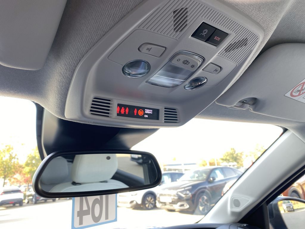 Fahrzeugabbildung Citroën e-C3 113 Standard-Range MAX *11 KW*Navi*LED*Indu