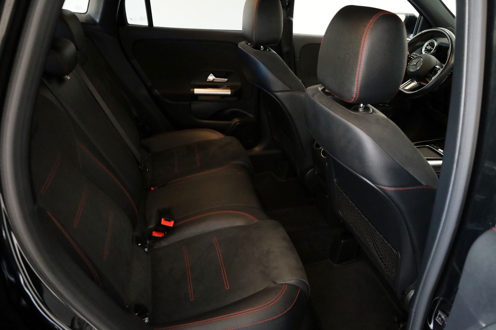 Fahrzeugabbildung Mercedes-Benz GLA 250 e AMG line,TLeder,Navi,LED,SH,Kamera,ACC
