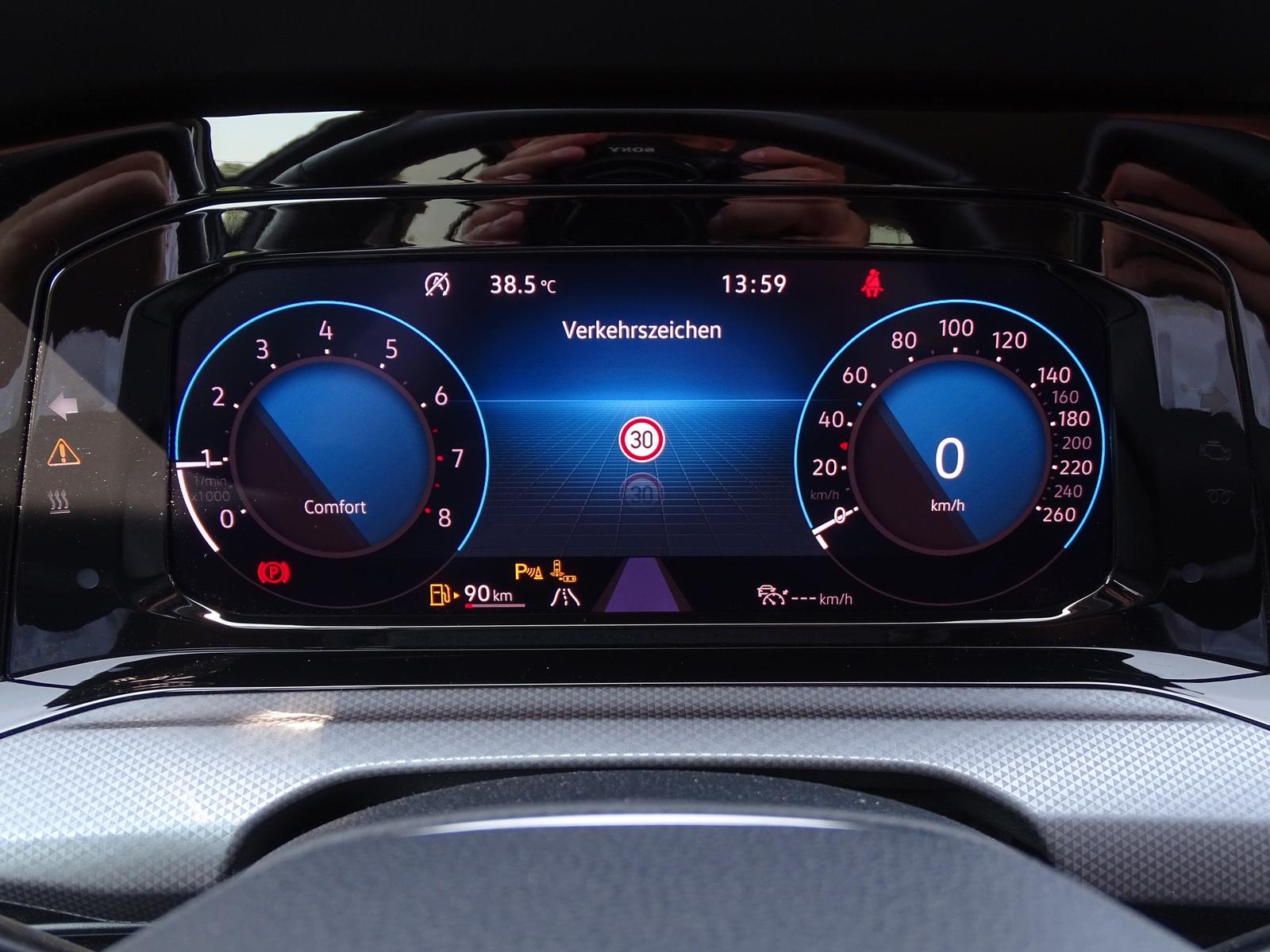 Volkswagen Golf VIII 1.5 TSI Active Navi LED AHK ACC PDC, миниатюра 18