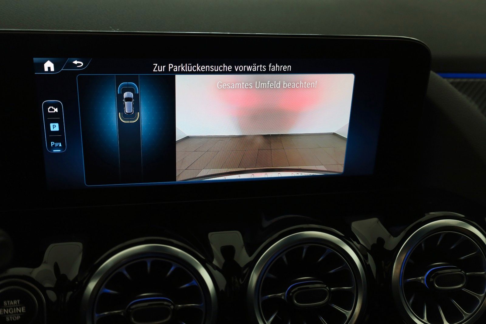 Fahrzeugabbildung Mercedes-Benz GLA 250 e AMG line,TLeder,Navi,LED,SH,Kamera,ACC
