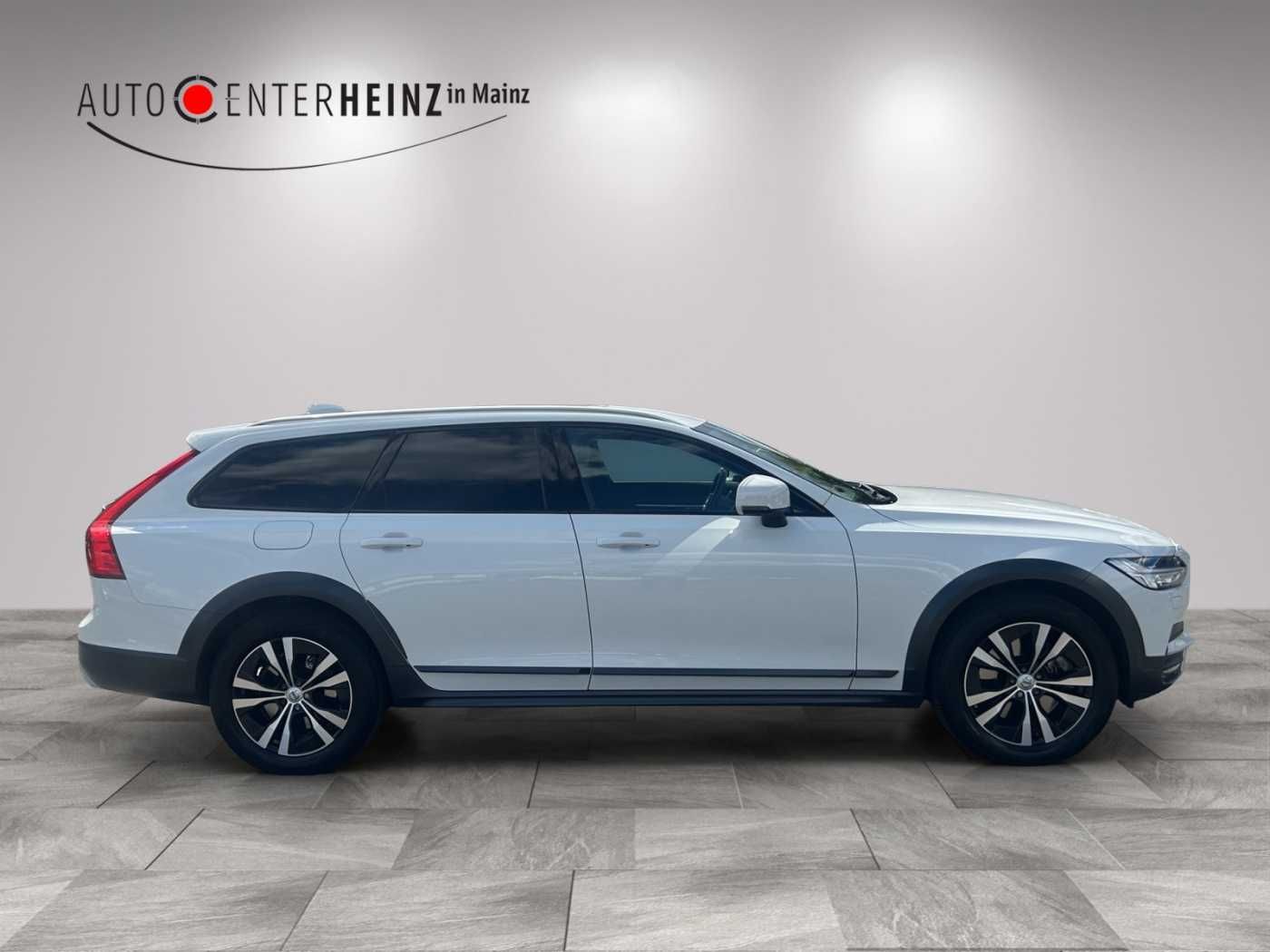 Volvo V90 Cross Country Pro AWD foto 4