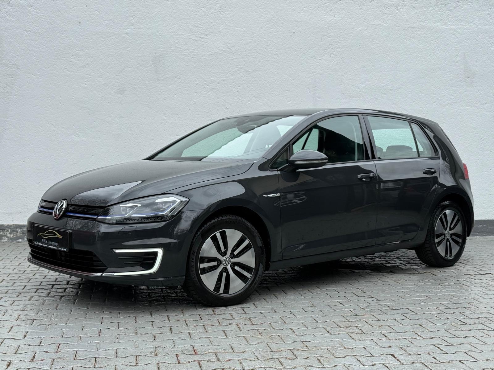 Volkswagen e-Golf LED/ACC/AHK/R-Cam/CarPlay/CCS/Wärmepumpe