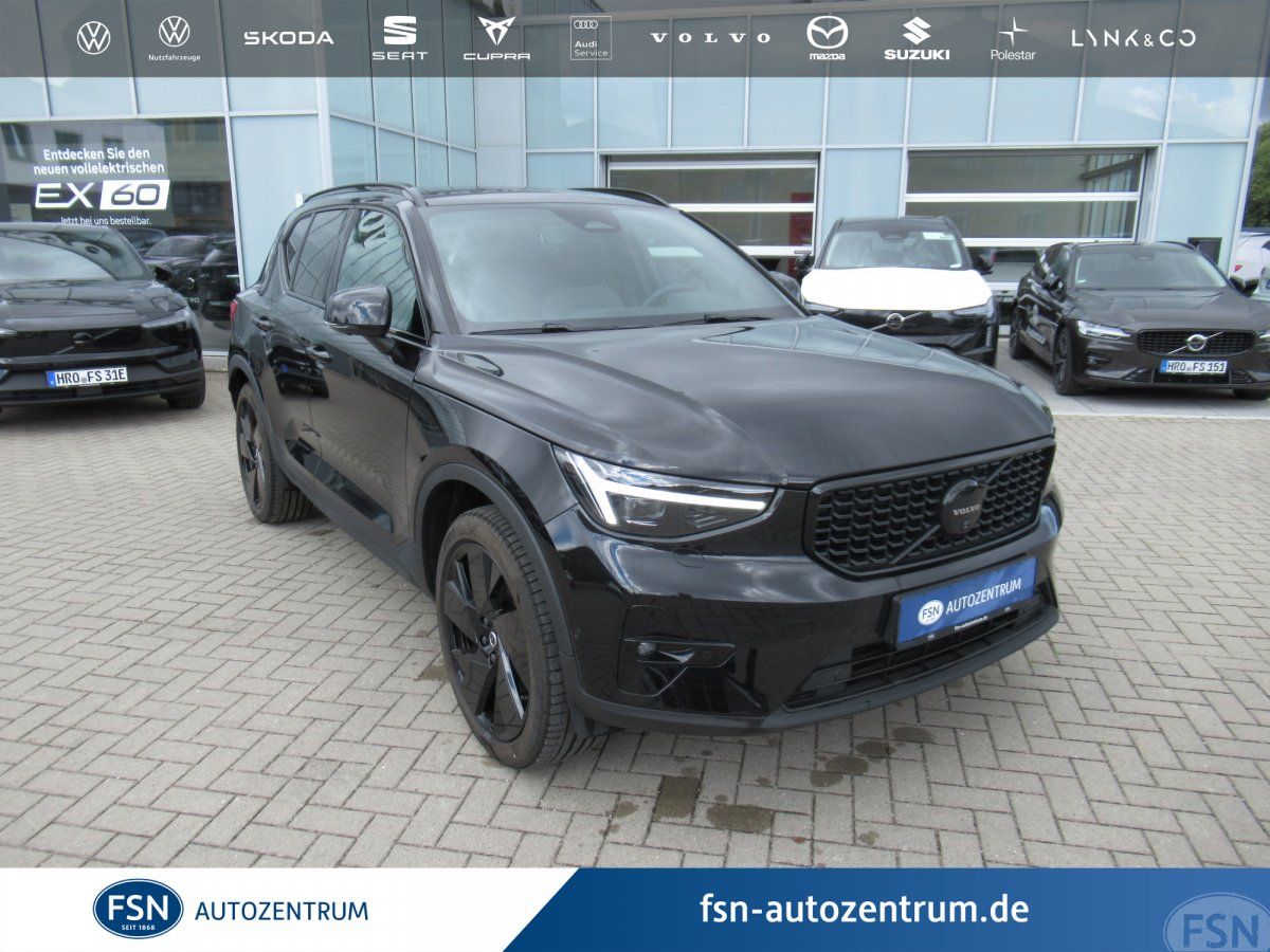 Volvo XC40 B3 Benzin Plus Black Edition