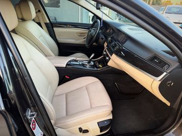 BMW 520 - 12