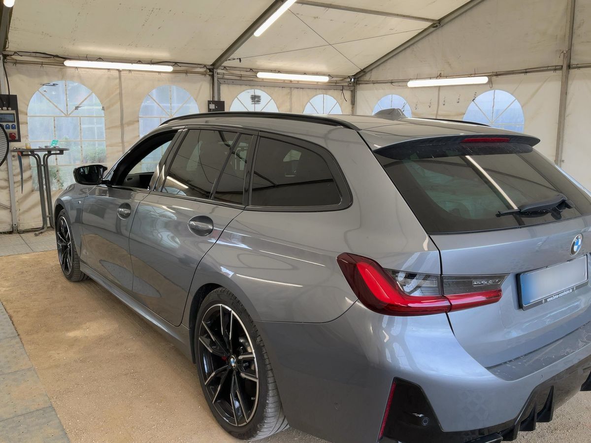 Fahrzeugabbildung BMW M340i Touring xDrive|M-SITZE|360°KAMERA|AHK|VOLL