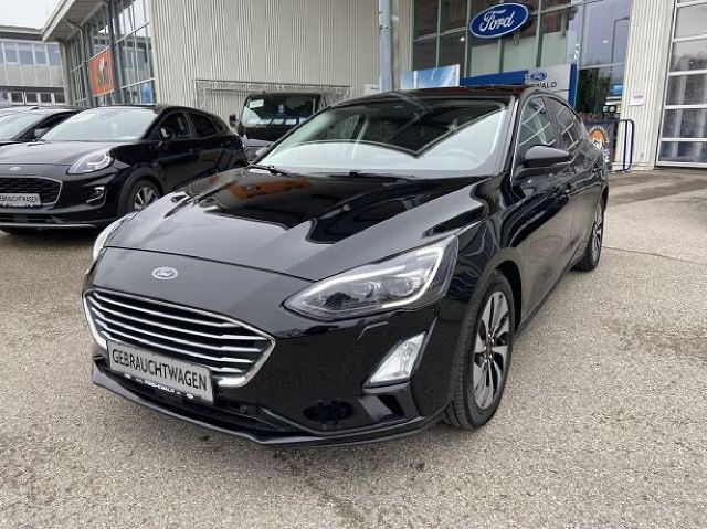 Ford Focus Cool & Connect Navi PP LED Winter-P.