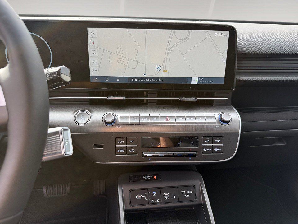 Fahrzeugabbildung Hyundai KONA Elektro 49kWh Trend Assistenz-Paket, el. He