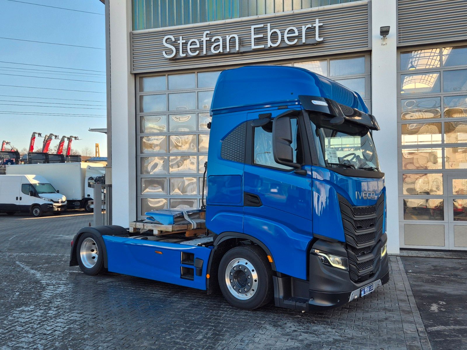 Fahrzeugabbildung Iveco AS440S50T/FP LT, Intarder, Alu-Felgen