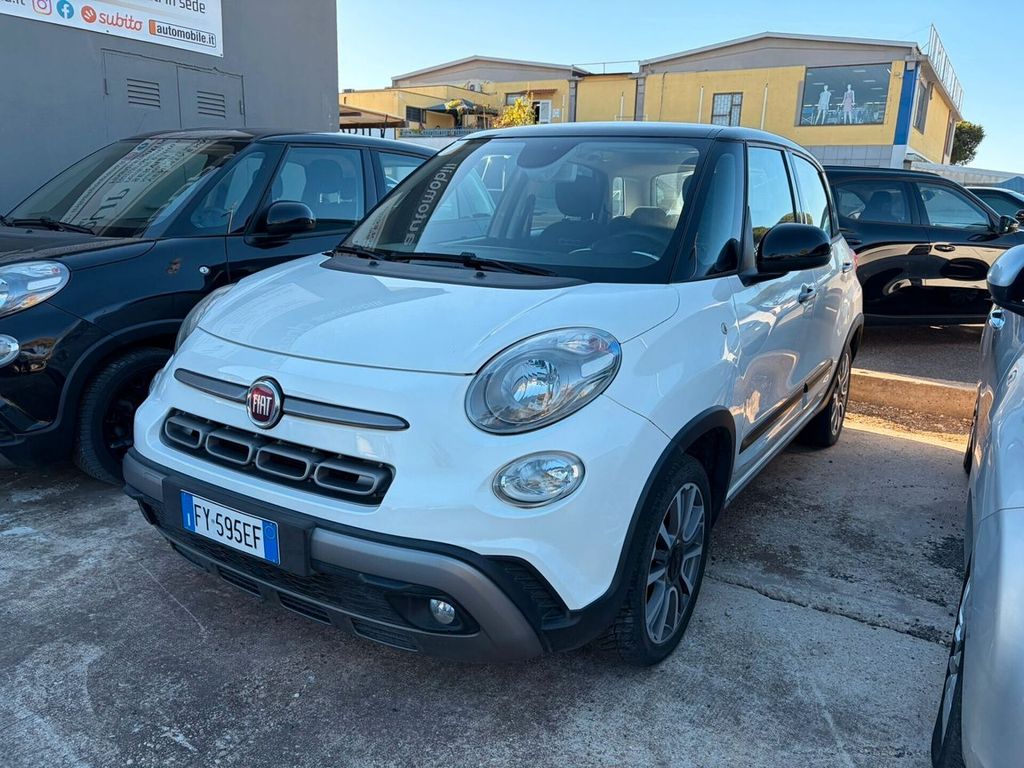 Image of Fiat 500L Cross