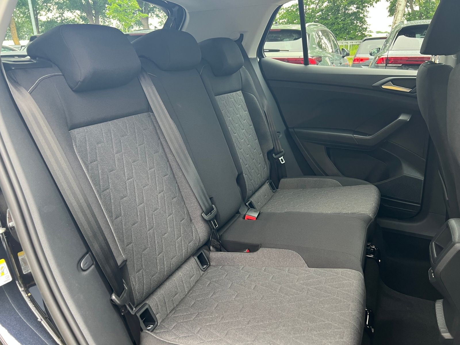 Fahrzeugabbildung Volkswagen T-Cross Life 1.0 TSI DSG *AHK, IQ-Light, ACC, Ka