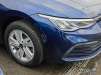 Volkswagen Golf 8 Var. 2.0 TDI Life DSG AHK Navi Pano Sitzh