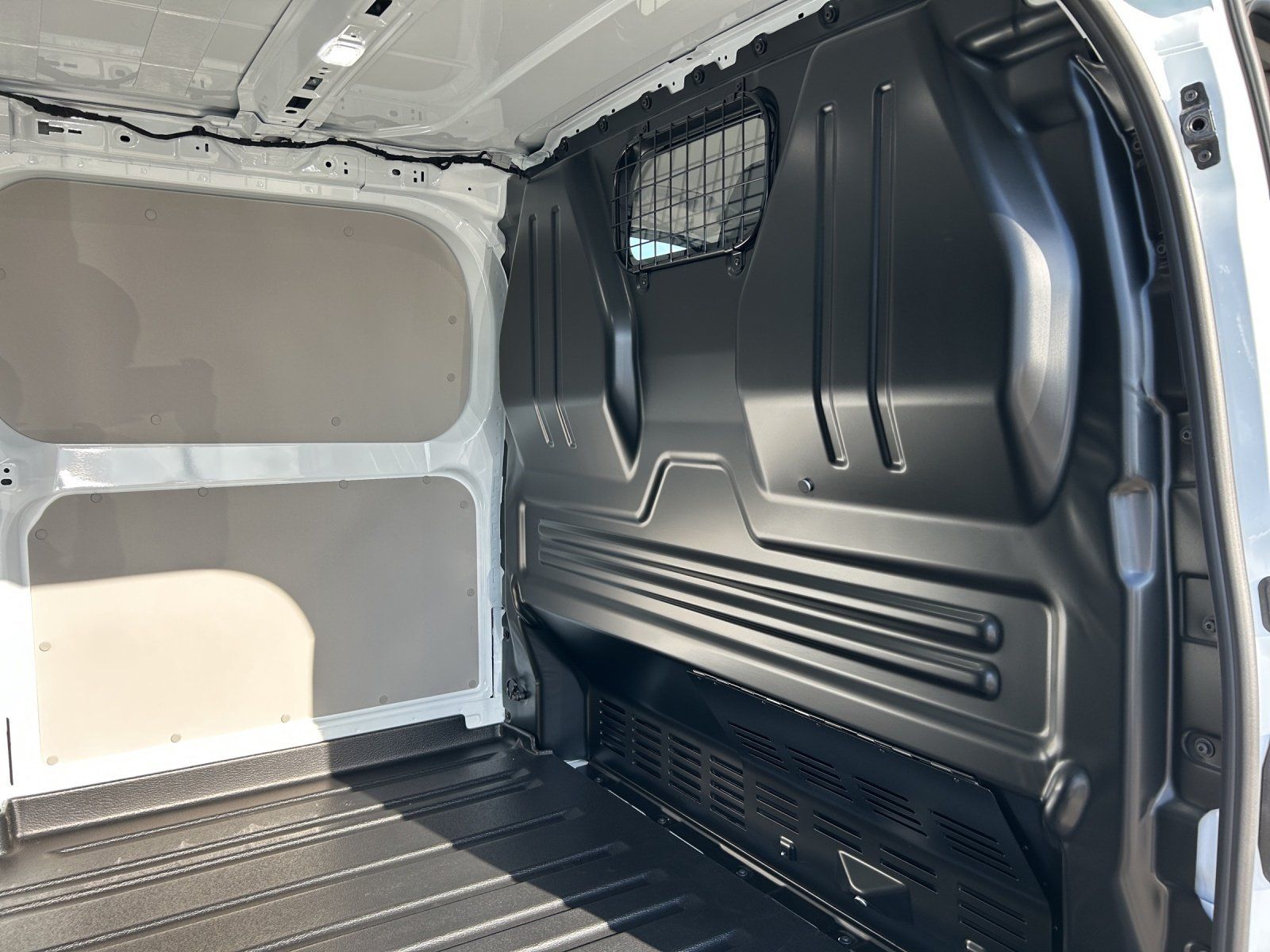 Fahrzeugabbildung Ford Transit Custom Elektro 320 L1 Trend LED Navi PPO